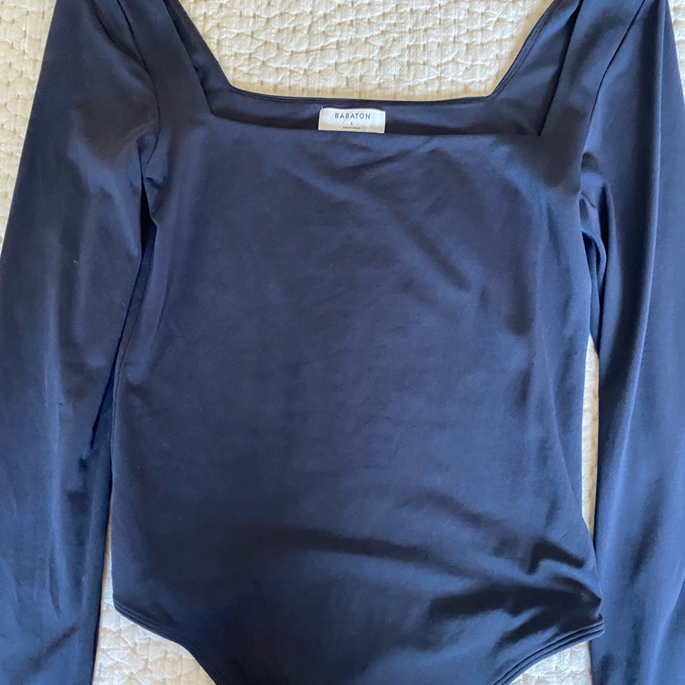 Aritizia Babaton Black Contour Long Sleeve Bodysuit Size L - Picture 3 of 4